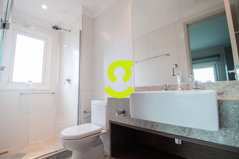 timo apto MOBILIADO, andar alto, ar condicionado,...