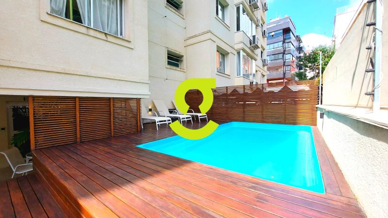 **89m de amplitude, sute, churrasqueira e duas v...