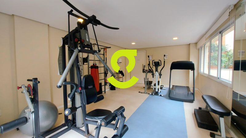 **89m de amplitude, sute, churrasqueira e duas v...