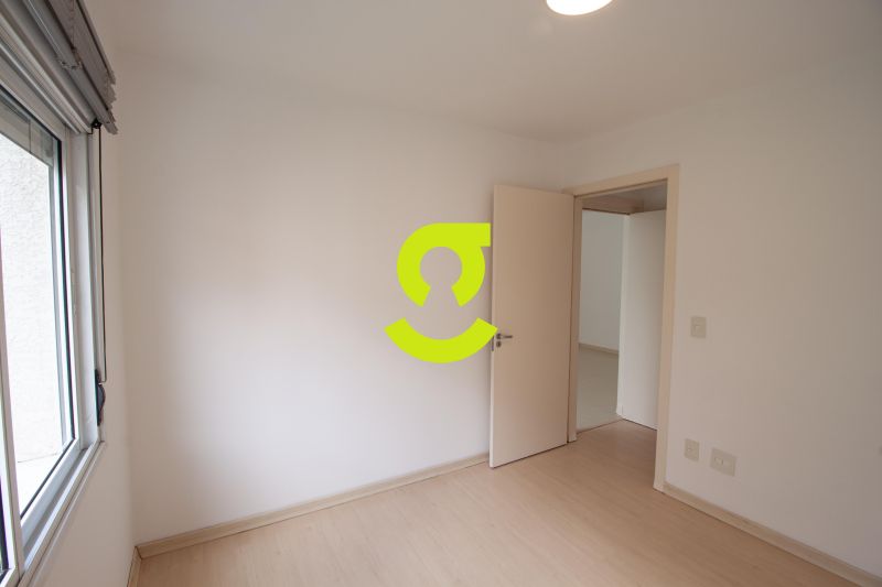 **89m de amplitude, sute, churrasqueira e duas v...