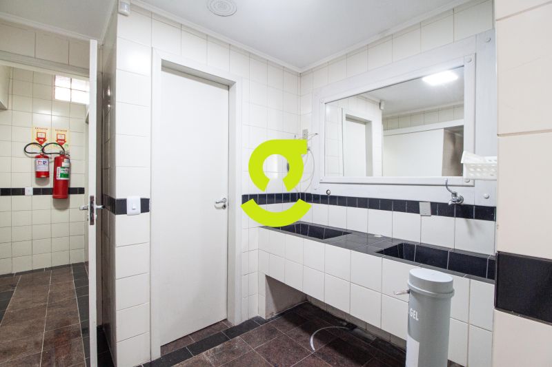 Excelente casa comercial de 300m pronta para clini...