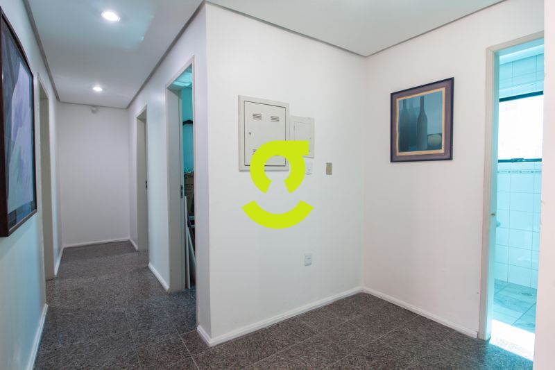 Excelente casa comercial de 300m pronta para clini...