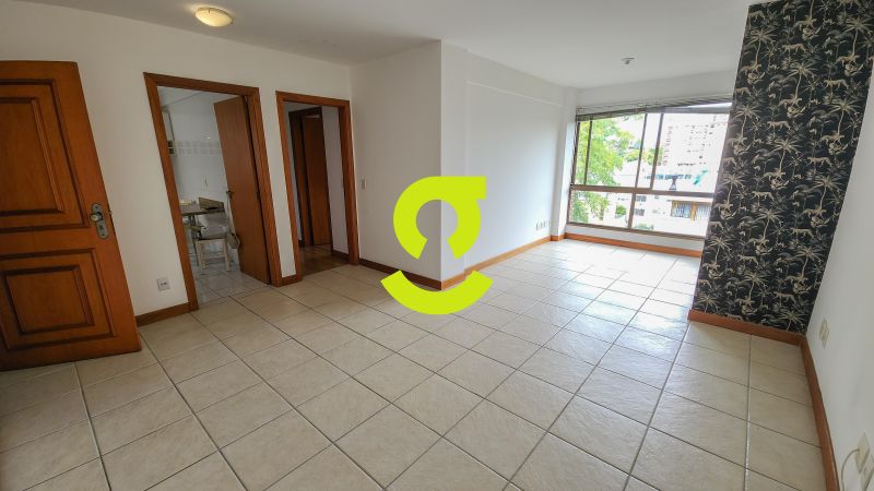 �timo apto reformado, andar alto, churrasqueira, 2...