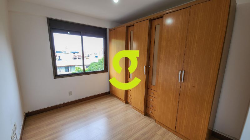 �timo apto reformado, andar alto, churrasqueira, 2...