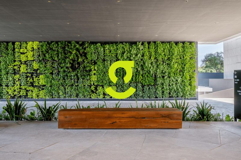 Meia laje corporativa no NL 2800 - presen�a que im...