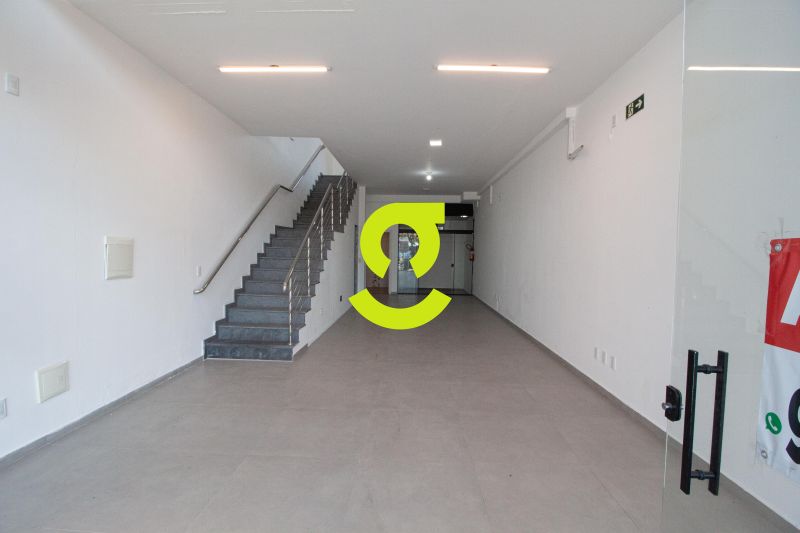 Ponto estrat�gico em mall comercial na principal a...