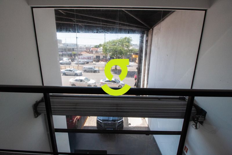 Ponto estrat�gico em mall comercial na principal a...