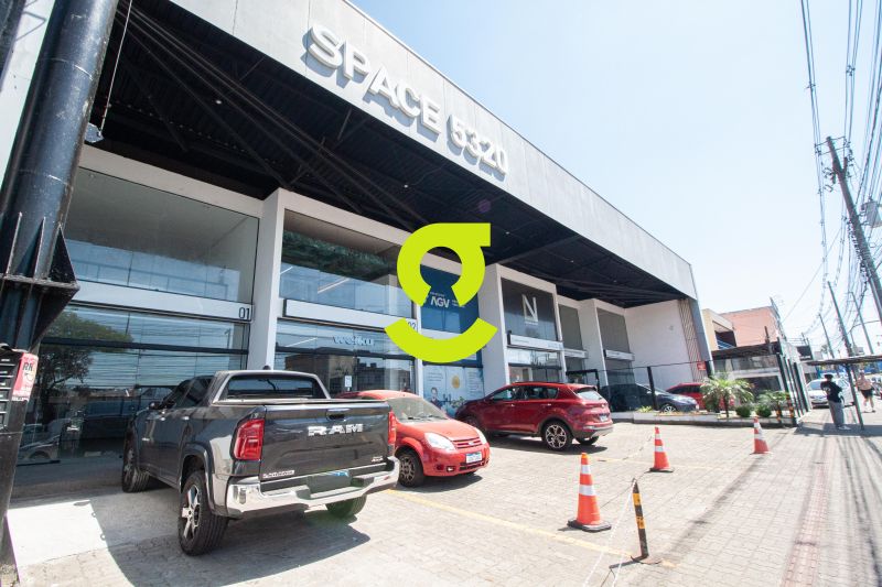 Ponto estrat�gico em mall comercial na principal a...