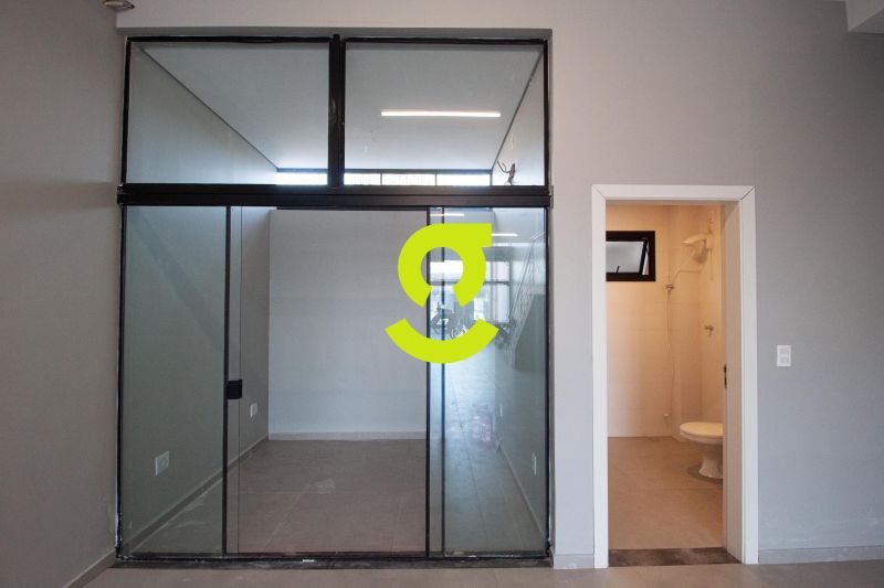 Ponto estrat�gico em mall comercial na principal a...