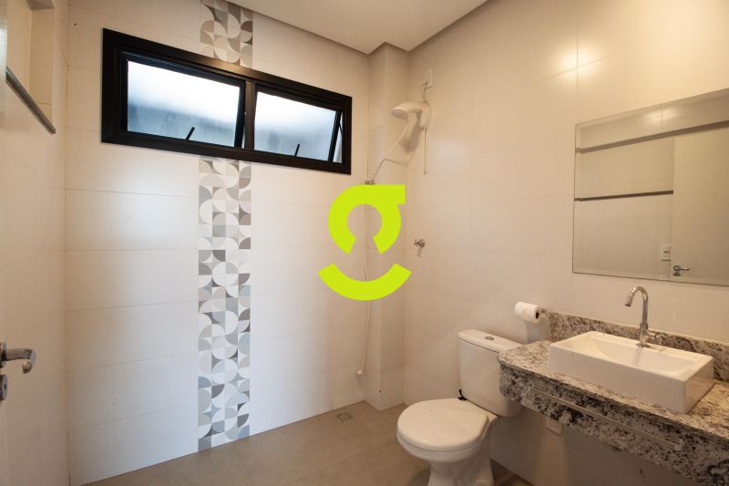 Ponto estrat�gico em mall comercial na principal a...