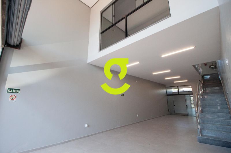 Ponto estrat�gico em mall comercial na principal a...