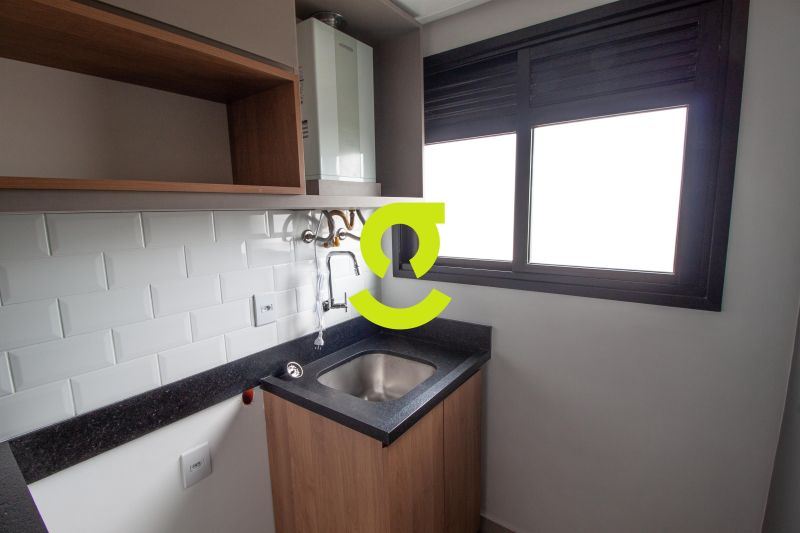 �timo apto NOVO, 45m priv, andar alto, semi mobili...