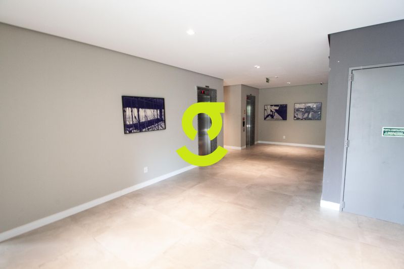 �timo apto NOVO, 45m priv, andar alto, semi mobili...