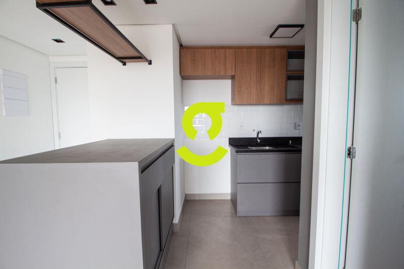 �timo apto NOVO, 45m priv, andar alto, semi mobili...