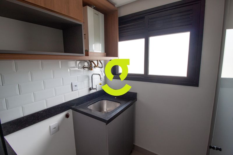 �timo apto NOVO, 45m priv, andar alto, semi mobili...