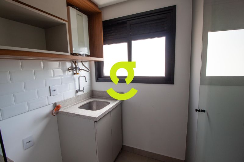 �timo apto NOVO, 45m priv, andar alto, semi mobili...