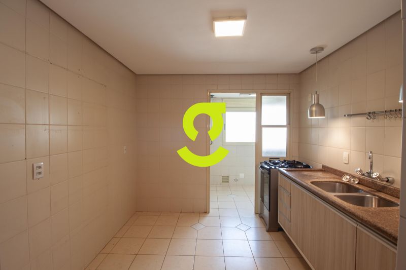 Amplitude, localiza��o nobre e infraestrutura comp...