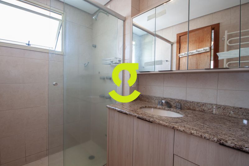 Amplitude, localiza��o nobre e infraestrutura comp...