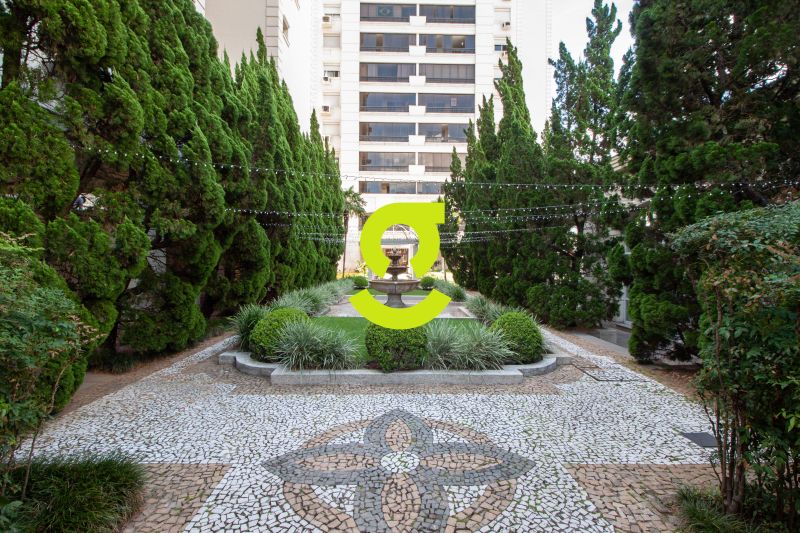 Amplitude, localiza��o nobre e infraestrutura comp...