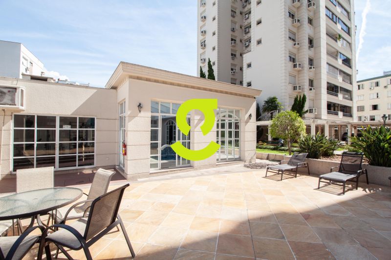 Amplitude, localiza��o nobre e infraestrutura comp...