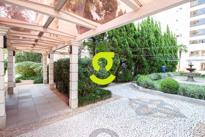 Amplitude, localiza��o nobre e infraestrutura comp...