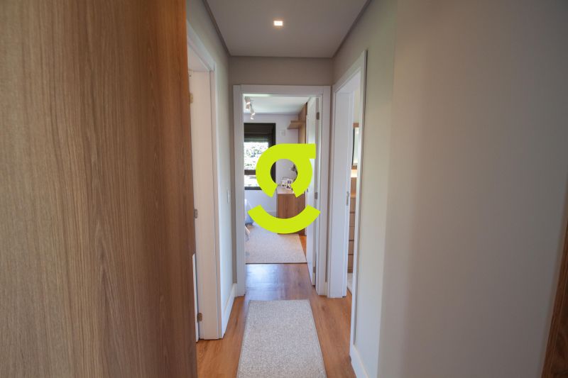 Espetacular apto MOBILIADO, 154m priv, sacada para...