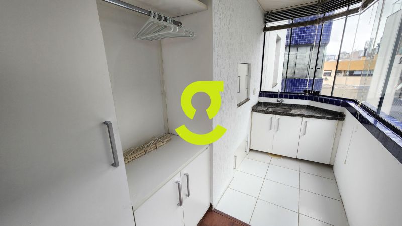 Apto MOBILIADO, 3 Dorm, ar em todo ambientes, saca...