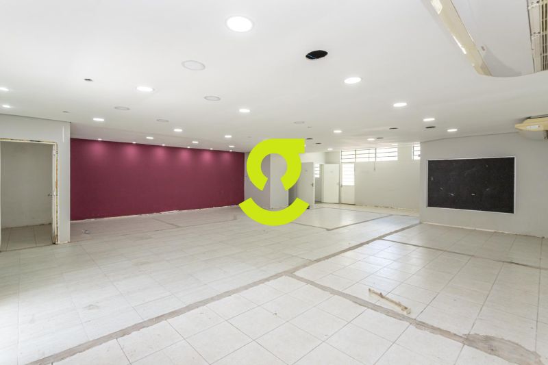 Loja comercial para loca��o com 171m�, p� direito ...