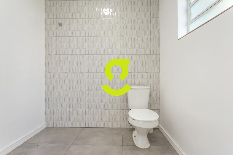 Loja comercial para loca��o com 171m�, p� direito ...