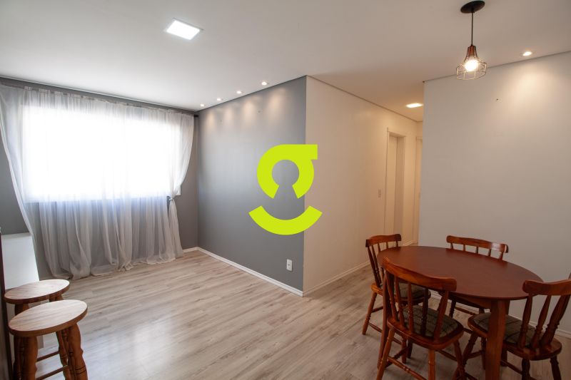 Apartamento 2 Dormit�rios com Planejados e Ar + Va...