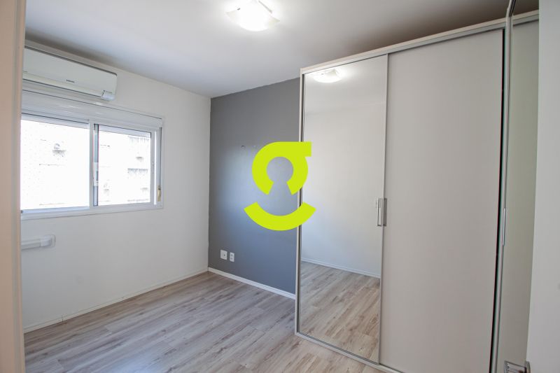 Apartamento 2 Dormit�rios com Planejados e Ar + Va...