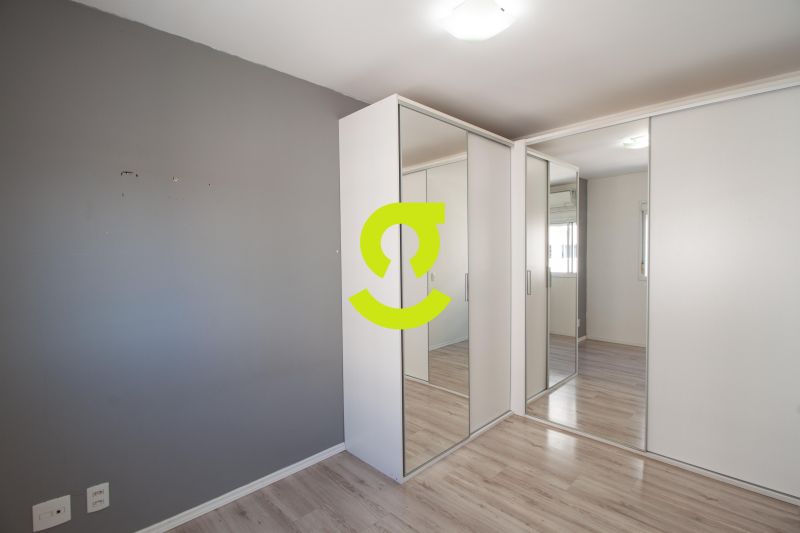 Apartamento 2 Dormit�rios com Planejados e Ar + Va...