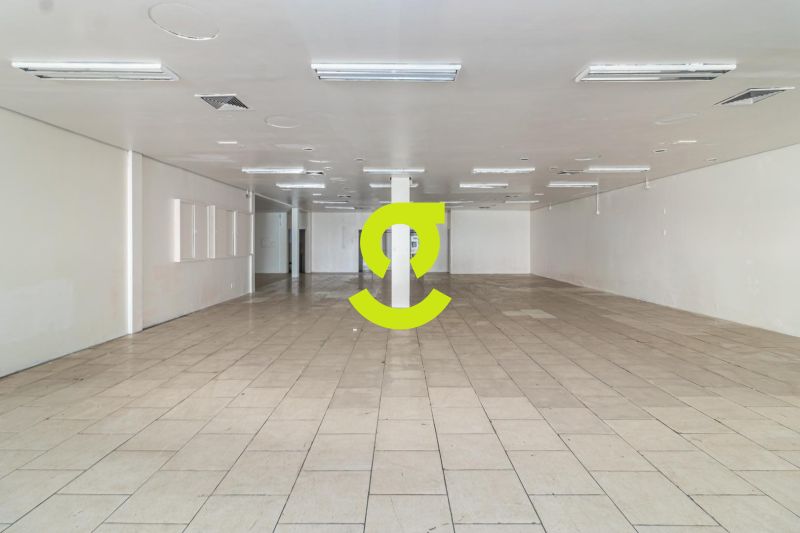 Loja Comercial com 294m� | Fachada Ampla | Alto Fl...