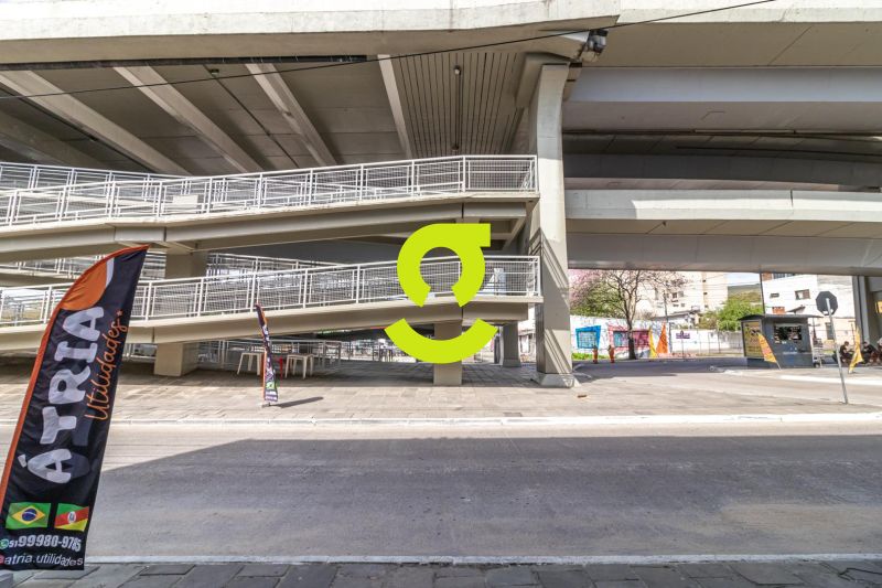 Loja Comercial com 294m� | Fachada Ampla | Alto Fl...