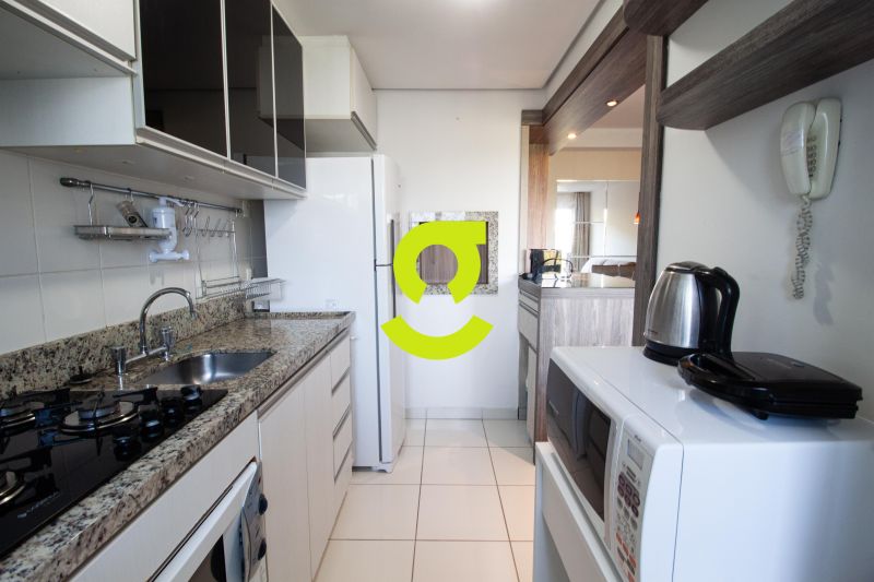 Excelente apto MOBILIADO, andar alto, 79m priv, 3 ...