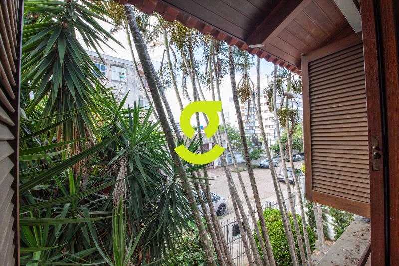 Casa 224m� com Piscina e Su�te com Hidromassagem -...