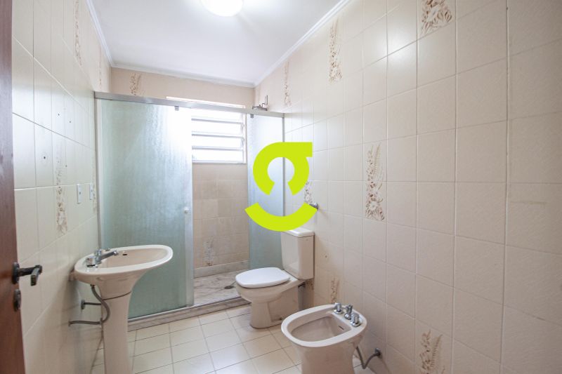 Casa 224m� com Piscina e Su�te com Hidromassagem -...