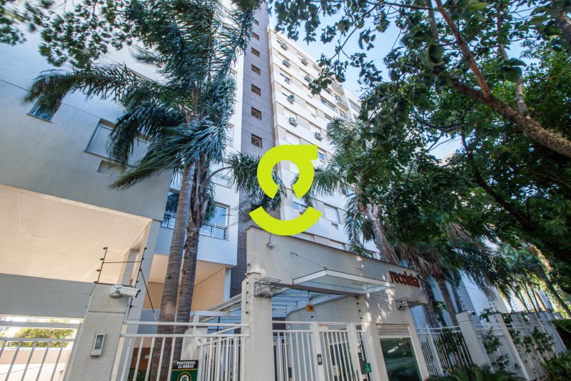 �timo apto MOBILIADO, andar alto, 72m priv, ar con...