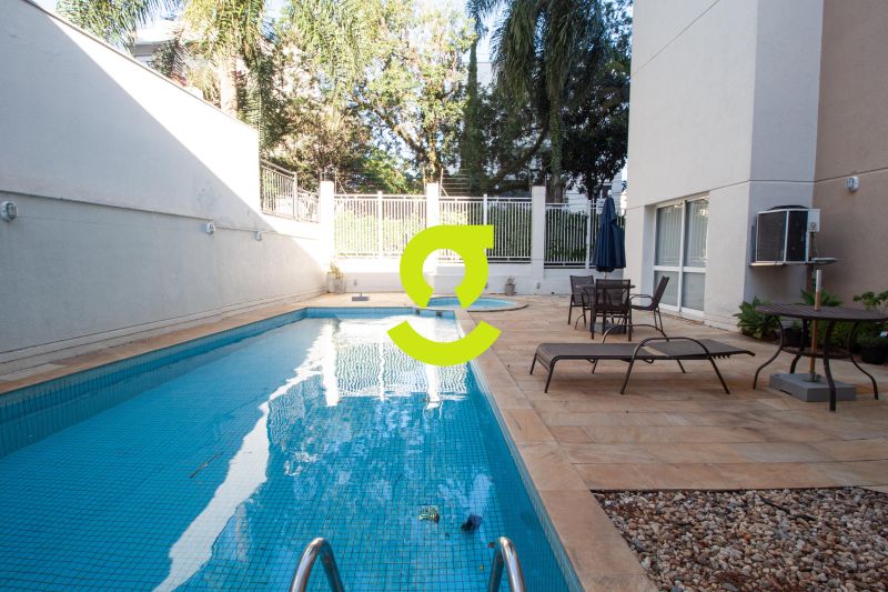 �timo apto MOBILIADO, andar alto, 72m priv, ar con...