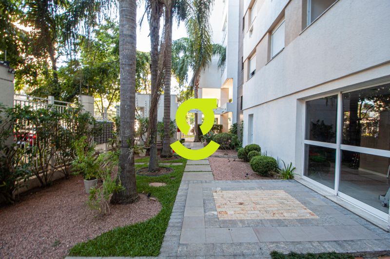 �timo apto MOBILIADO, andar alto, 72m priv, ar con...