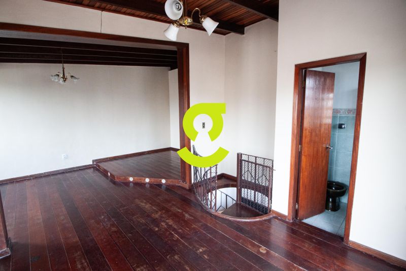 Cobertura com 150m priv, 2 dorm, lavabo, churrasqu...