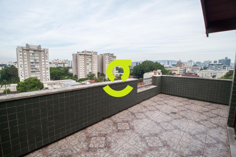 Cobertura com 150m priv, 2 dorm, lavabo, churrasqu...
