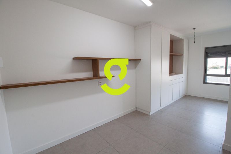 �timo loft em andar alto, 35m priv, vista definida...