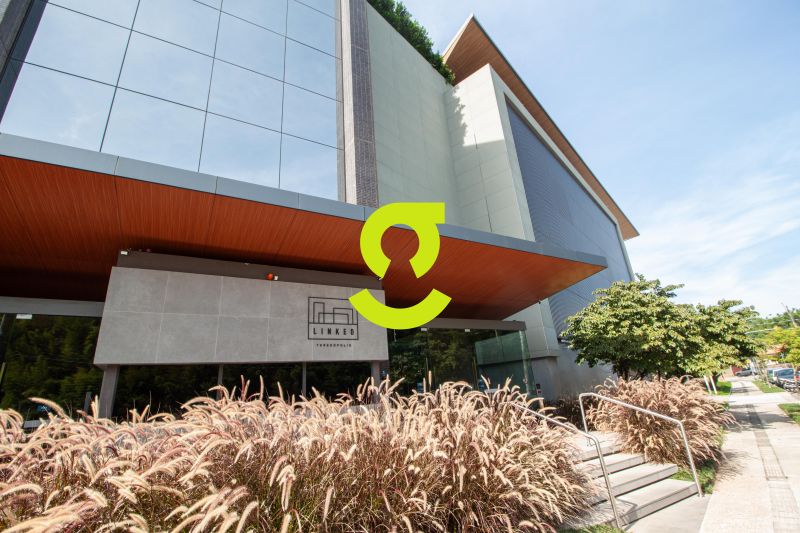 �timo loft em andar alto, 35m priv, vista definida...