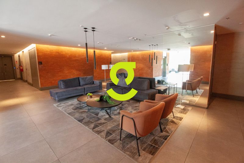 �timo loft em andar alto, 35m priv, vista definida...