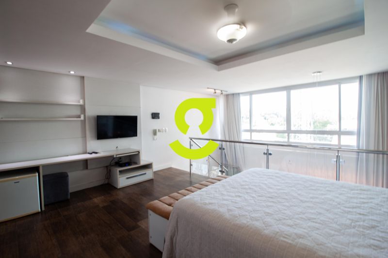 Loft Duplex 98m� com P� Direito Duplo, Su�te e Alt...