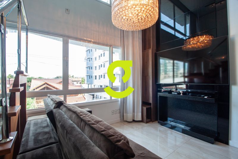 Loft Duplex 98m� com P� Direito Duplo, Su�te e Alt...