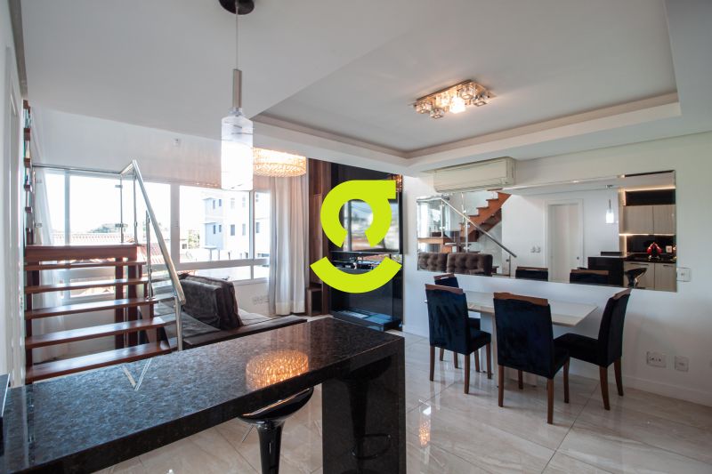 Loft Duplex 98m� com P� Direito Duplo, Su�te e Alt...