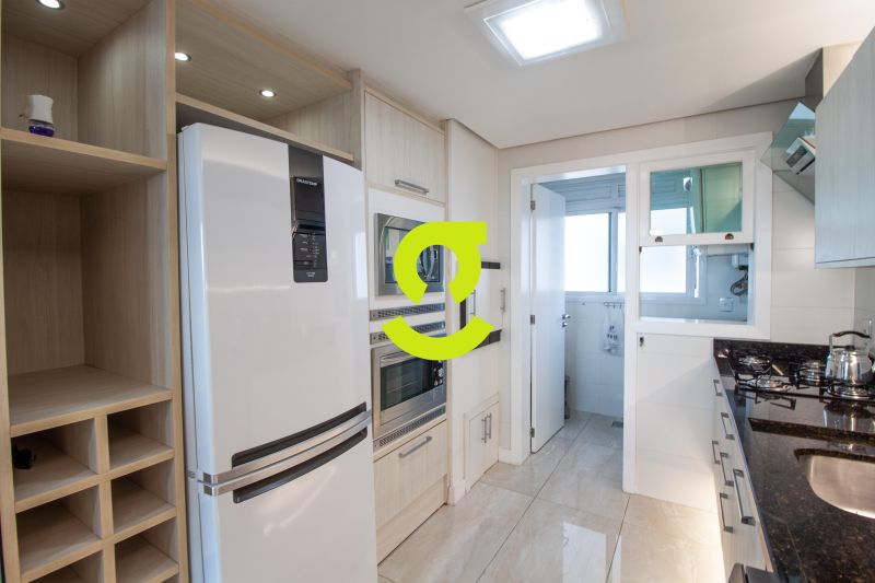 Loft Duplex 98m� com P� Direito Duplo, Su�te e Alt...