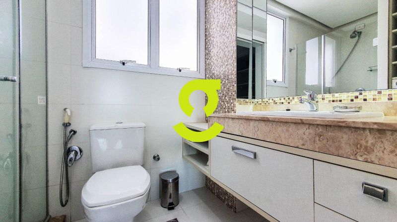 Loft Duplex 98m� com P� Direito Duplo, Su�te e Alt...